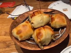 -幸福的烤包子·新疆菜