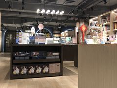 -光海书局(南京东路第一百货店)