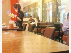 大堂-大头虾越式风味餐厅(光明广场店)