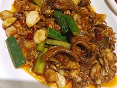 牛蛙烧鱼乔-刘胖子家常菜·蹄花焖藕(兴业店)