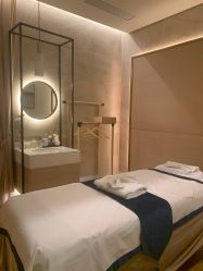 -苑苑vbeauty科技美容SPA