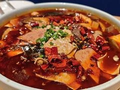 -渝信川菜 · 川味家常菜(财富购物中心店)