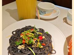 -小鱼小牛(世欧广场店)