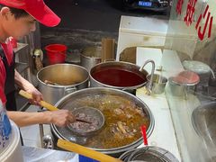 -江三王记牛杂馆(总店)