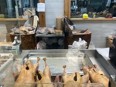 面包甜点陈列柜-戚顺兴盐水鸭(新街口明瓦廊店)
