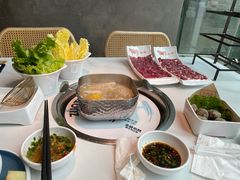 -左庭右院鲜牛肉火锅(新梅广场店)