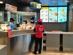 -麦当劳(华融店)