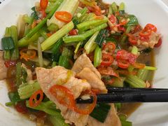 -红色湘菜馆(春风店)