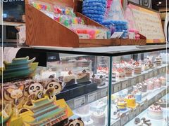 -巴黎贝甜(华堂新辰汇店)