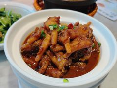 红烧鸡爪-小菜园新徽菜(无锡宜家荟聚中心店)