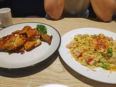 -滋味满屋美食坊(上海街店)