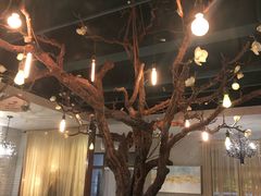 -梧桐树下(云锦世家店)