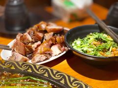 -三道苗苗鱼·美蛙黄辣丁(八里店)