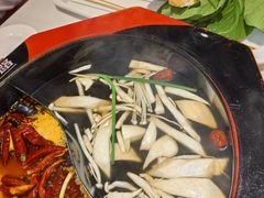 -老马路串串香火锅(北门桥店)