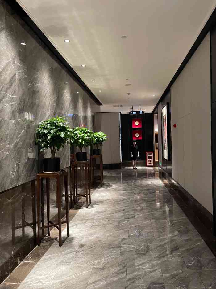 天然台1908(中建广场店)-"[薄荷]环境:有很多包厢,大厅在很里面.