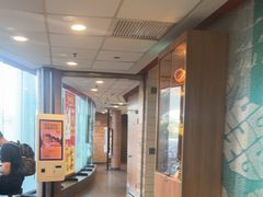 -麦当劳(虹梅路地铁站店)