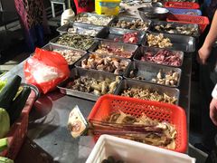 -霞海鸭仔饭店(海滨大道北店)