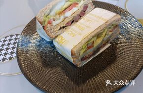 Original Cut Steak Sandwich