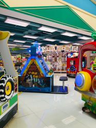 -莫莉幻想儿童乐园(郑州丹尼斯三天地店)