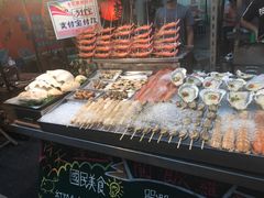 -六合夜市