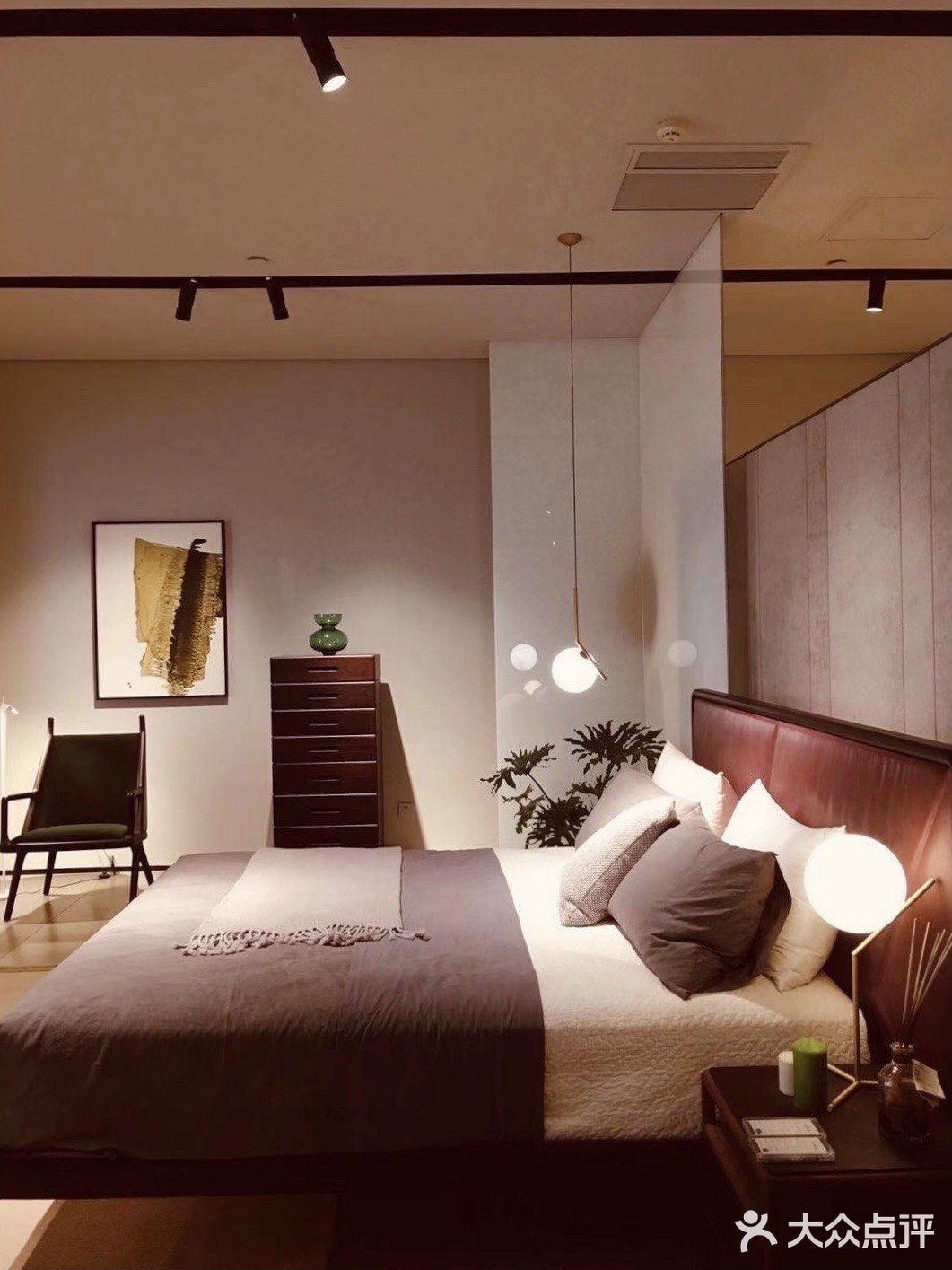 宝藏家具店[爱心]当代设计与深湛技艺的美妙结合