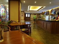 -大佛寺高级素食自助餐厅