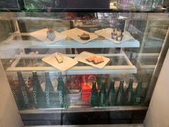面包甜点陈列柜-ChitChat奇洽·Bistro(黎黄陂路店)