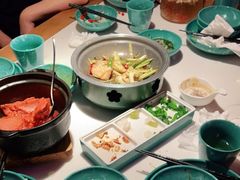 -荷塘秋月·本帮江浙菜(国权路店)