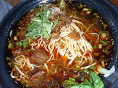 牛肉面-青石桥老瓦房肥肠粉总店(青石桥总店)