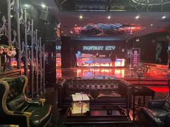 -范特西FANTASY量贩式KTV(民主广场店)