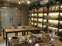 各种镜架-肆兮眼镜·蔡司·徕卡战略合作店(大坪店)