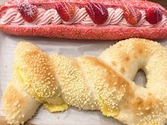 草莓魔法棒-奈雪的茶(市百一店)