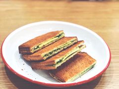 -HELLO 27 意面·沙拉·帕尼尼