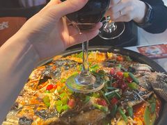 -鸣记脆皮烤鱼·海鲜烤鱼(三八广场店)
