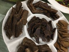 -张鸭子大酒楼(南滨路店)