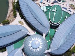 -上海滴水湖皇冠假日酒店