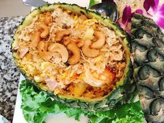 菠萝饭-光海鲜鱼翅餐厅(叻差拉披色路店)
