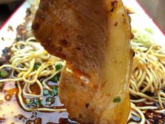 大刀白肉-有红鸡毛店·川菜(建设路店)