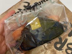 墨鱼肠仔包-PAPER STONE BAKERY(天环店)