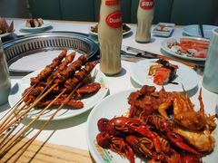 -绿岛港轩海鲜烤肉涮锅自助餐厅