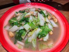 -半步颠小酒馆(繁花中心)