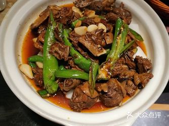 闺密首选的饭店，粟厨是一个连锁店，味道也是特别的好