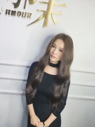 -变画·发型STUDIO