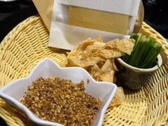 -鲁菜根·泰安菜(万达店)