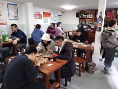 大堂-宝瑞门钉肉饼店