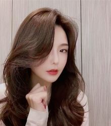 -变画·发型STUDIO