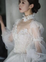 -不晚国际婚纱礼服