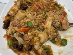 -香港新发烧腊茶餐厅(水围店)