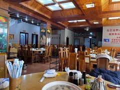 -东巴谷野生菌火锅餐厅