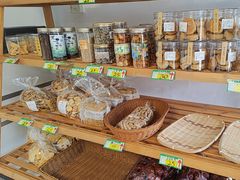 -天天向上素食餐厅(五台山店)